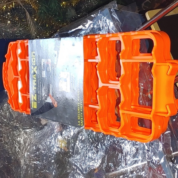 SNOW TRACK+SHOVEL emergency kit shovel NEW - Picture 9 of 9